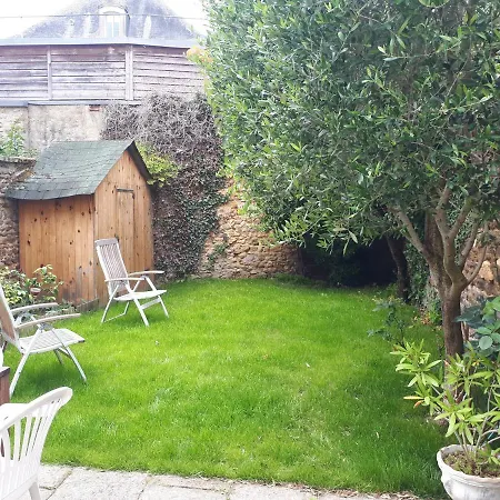 Bed & Breakfast La De Constance Le Mans
