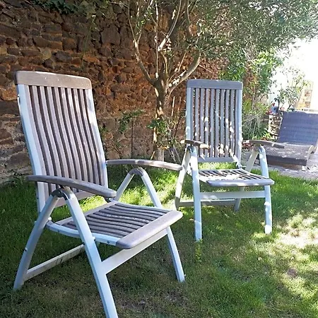La Maison D`hôtes De Constance Alojamento de Acomodação e Pequeno-almoço Le Mans