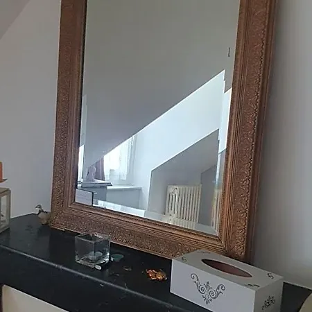 La Maison D`hôtes De Constance Alojamento de Acomodação e Pequeno-almoço Le Mans