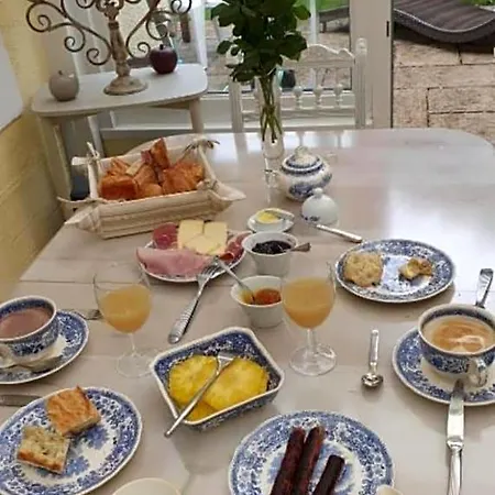 La Maison D`hôtes De Constance *