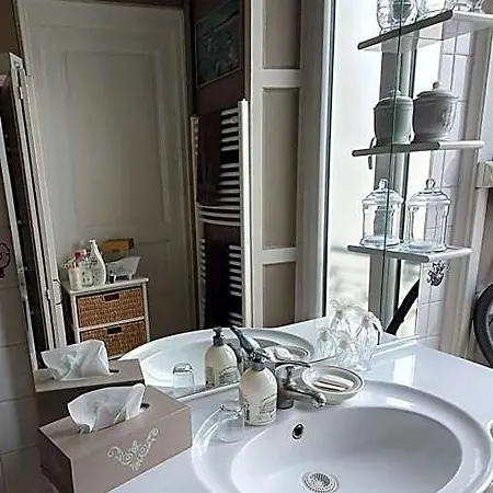 La Maison D`hôtes De Constance Alojamento de Acomodação e Pequeno-almoço *