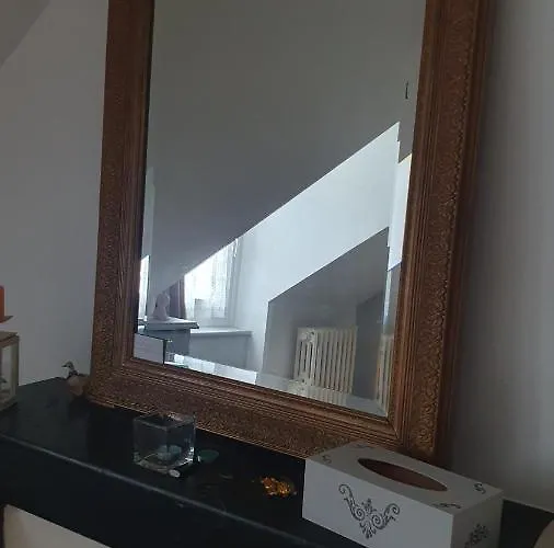 La Maison D`hôtes De Constance Alojamento de Acomodação e Pequeno-almoço Le Mans